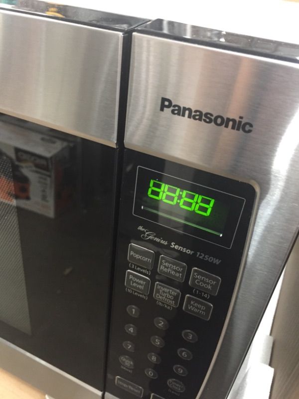 Panasonic NNSN966SR Luxury Microwave with Inverter Technology 2.2 cu