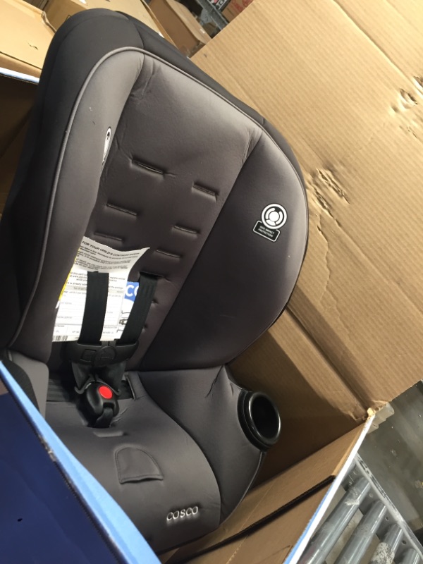 Photo 3 of Cosco Apt 50 Convertible Car Seat (Black Arrows)