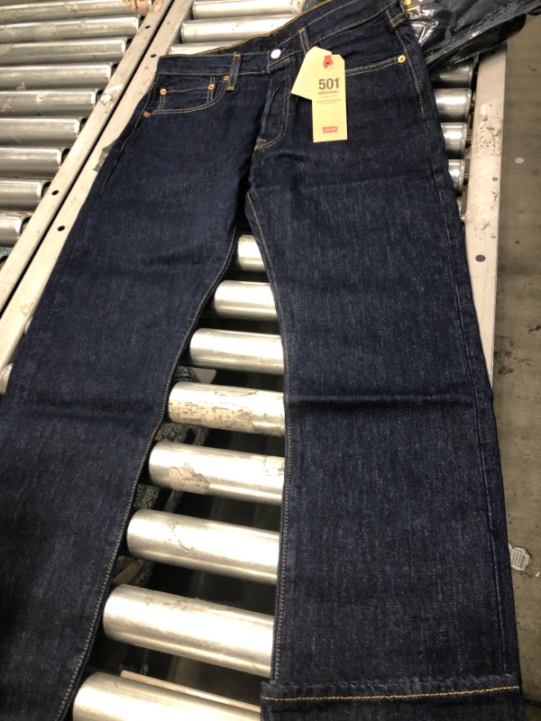 Photo 2 of Levi's Men's 501 Original Fit Jeans
31X30