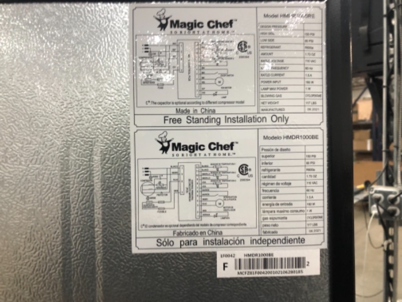 Photo 6 of **SMALL DENTS IN SIDE OF FRIDGE**
Magic Chef Energy Star 10.1-Cu. Ft. Refrigerator with Top-Mount Freezer in Black
