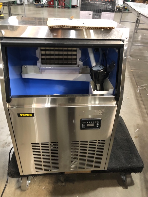 Photo 2 of ***DOES NOT POWER ON***
VEVOR 110V Commercial Ice Maker Capacity Stainless Steel Commercial Ice Machine 45 Ice Cubes Per Plate Industrial Ice Maker Machine Auto Clean for Bar Home
