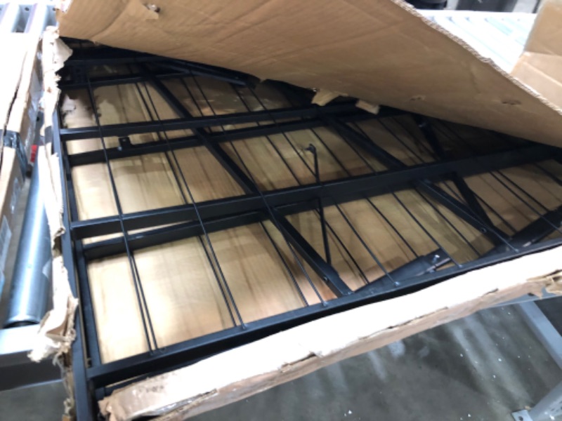 Photo 1 of **MISSING HARDWARE**
Zinus Callie 14 Inch Classic SmartBase Mattress Foundation / Platform Bed Frame / Box Spring Replacement / Quiet Noise-Free / Under-bed Storage, Twin
