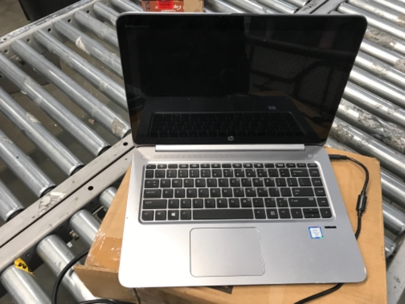 Photo 1 of ***PARTS ONLY***
LAPTOP DOES NOT POWER ON***
HP 15 Laptop, 11th Gen Intel Core i5-1135G7 Processor, 8 GB RAM, 256 GB SSD Storage, 15.6” Full HD IPS Display, Windows 10 Home, HP Fast Charge, Lightweight Design (15-dy2021nr, 2020)
