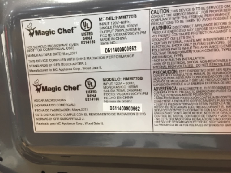 Photo 5 of Magic Chef 0.7 cu. ft. Countertop Microwave (Black with Gray Cavity)
