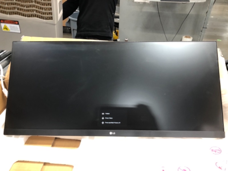 Photo 5 of 29'' Class 21:9 UltraWide® Full HD IPS LED Monitor with HDR 10 (29'' Diagonal)