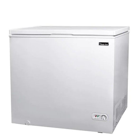 Photo 1 of 7.0 cu. ft. Chest Freezer in White
