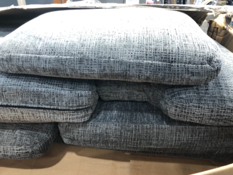 Photo 9 of *No pillows**missing hardware**broken legs*
2 Piece Gray Soft Polyester 3 Seats Convertible L-Shape 