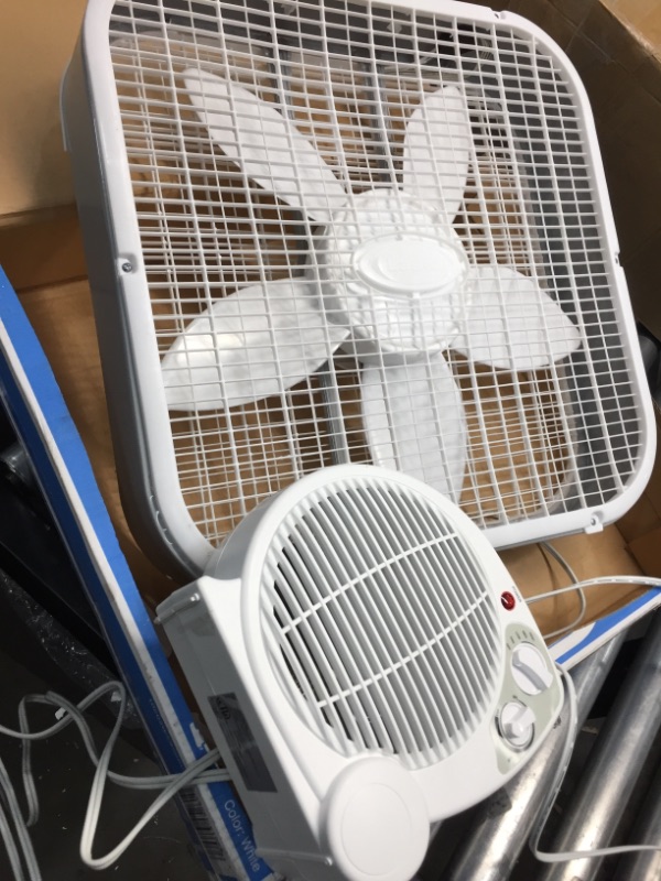 Photo 2 of 20 in. 3 Speed White Box Fan with Save-Smart Technology for Energy Efficiency ( 1 Heater)
