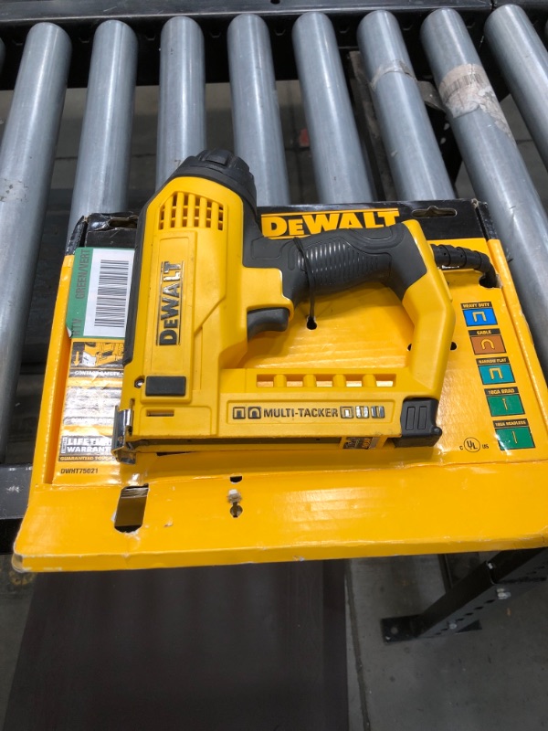 Photo 2 of DeWalt 5-in-1 Multi-Tacker and Brad Nailer