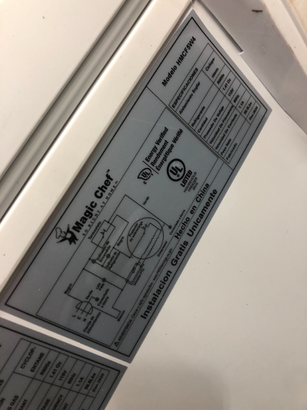 Photo 8 of 5.0 cu. ft. Chest Freezer in White
