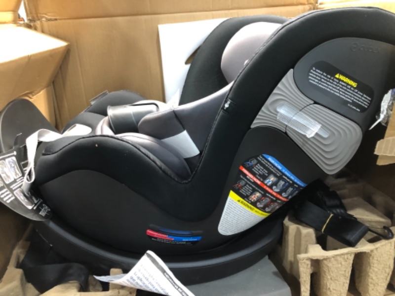 Photo 3 of CYBEX Sirona S with SensorSafe, Convertible Car Seat, 360° Rotating Seat, Rear-Facing or Forward-Facing Car Seat, Easy Installation, SensorSafe Chest Clip,...
