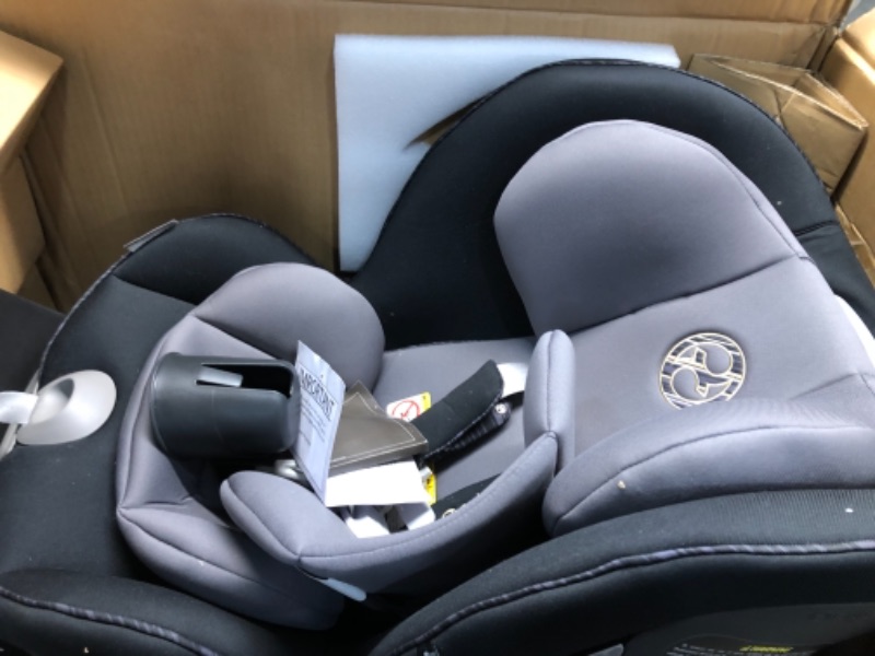 Photo 2 of CYBEX Sirona S with SensorSafe, Convertible Car Seat, 360° Rotating Seat, Rear-Facing or Forward-Facing Car Seat, Easy Installation, SensorSafe Chest Clip,...
