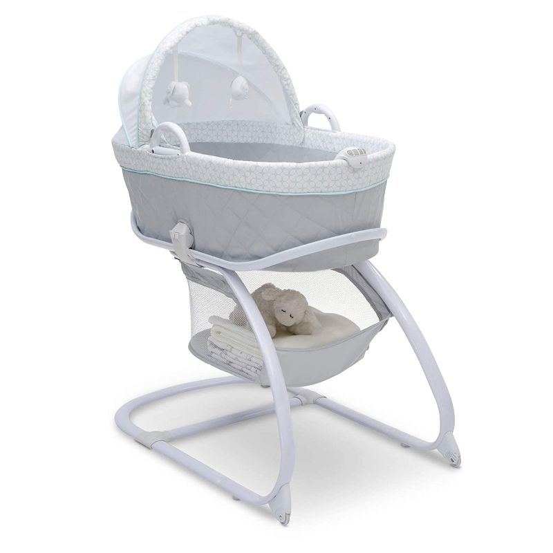 Photo 1 of Delta Children Deluxe 2-in-1 Moses Bedside Bassinet Portable Crib, Merida


//used //missing components// incomplete