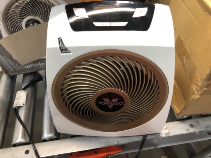 Photo 2 of Vornado Avh10 Whole Room Heater with Auto Climate Control