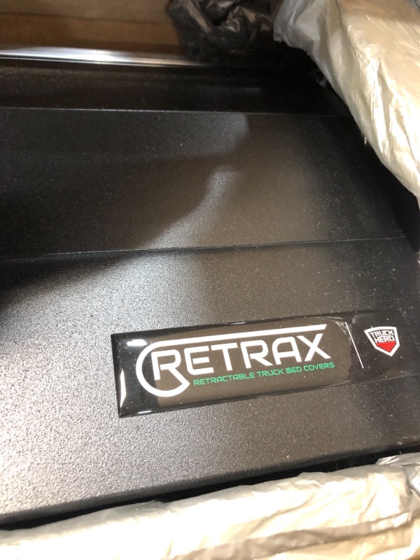 Photo 5 of ***BOX ONE OF TWO*** Retrax T-80231 RetraxPRO XR Retractable Tonneau Cover; Textured Matte Black;
