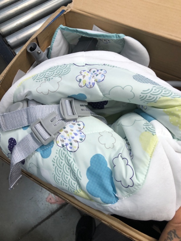 Photo 1 of Graco Simple Sway Stratus Baby Swing