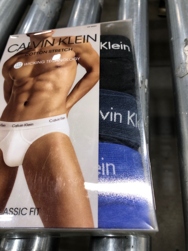 Photo 2 of Calvin Klein Men's Cotton Stretch Multipack Hip Briefs
