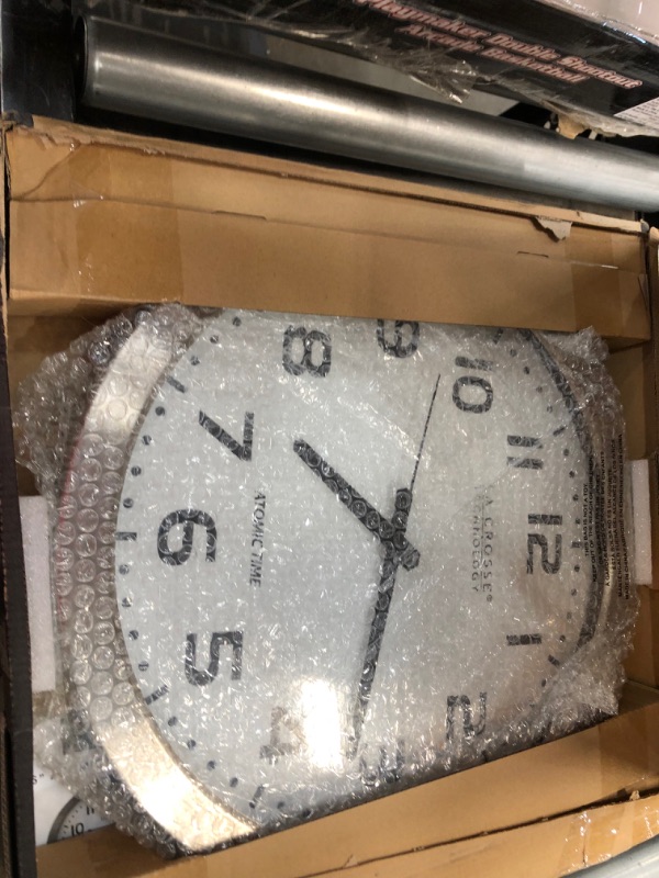 Photo 2 of La Crosse Technology Analog Atomic Round Wall Clock