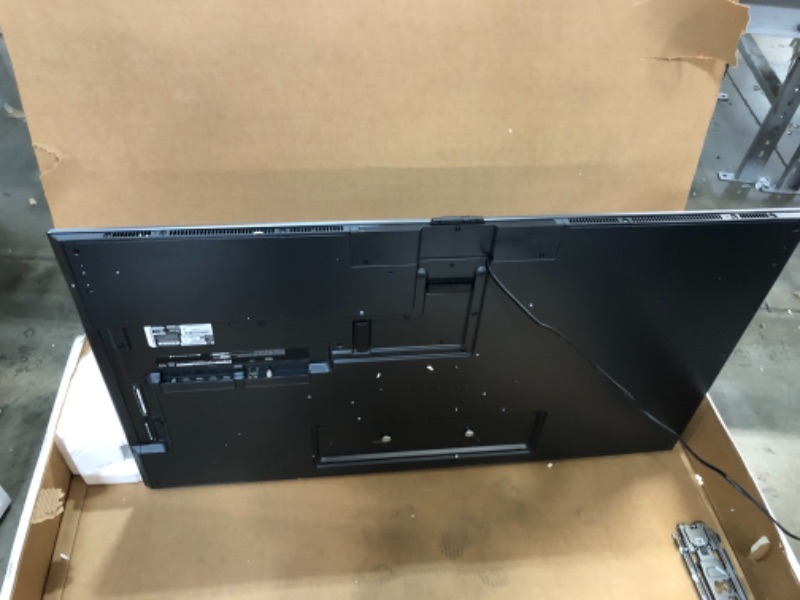 Photo 3 of **DAMAGED**
LG OLED G1 Series 55” Alexa Built-in 4k Smart OLED evo TV (3840 x 2160), Gallery Design, 120Hz Refresh Rate, AI-Powered 4K, Dolby Cinema, WiSA Ready (OLED55G1PUA, 2021)
