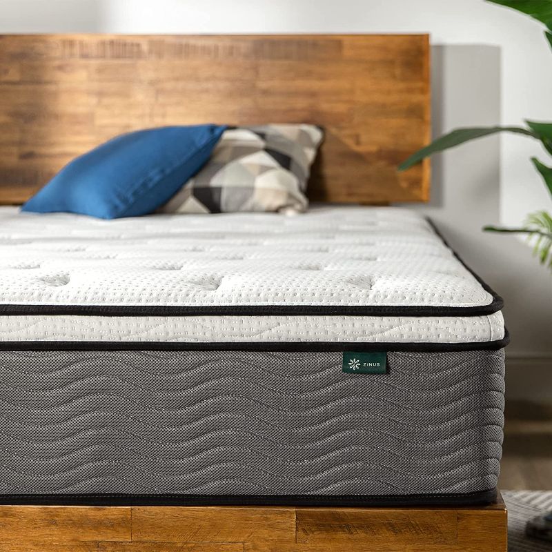 Photo 1 of ***OPEN BOX*** ZINUS 12 Inch Support Plus Pocket Spring Hybrid Mattress / Extra Firm Feel / Heavier Coils for Durable Support / Pocket Innersprings for Motion Isolation / Mattress-in-a-Box, King 80"L x 60"W x 12"T

