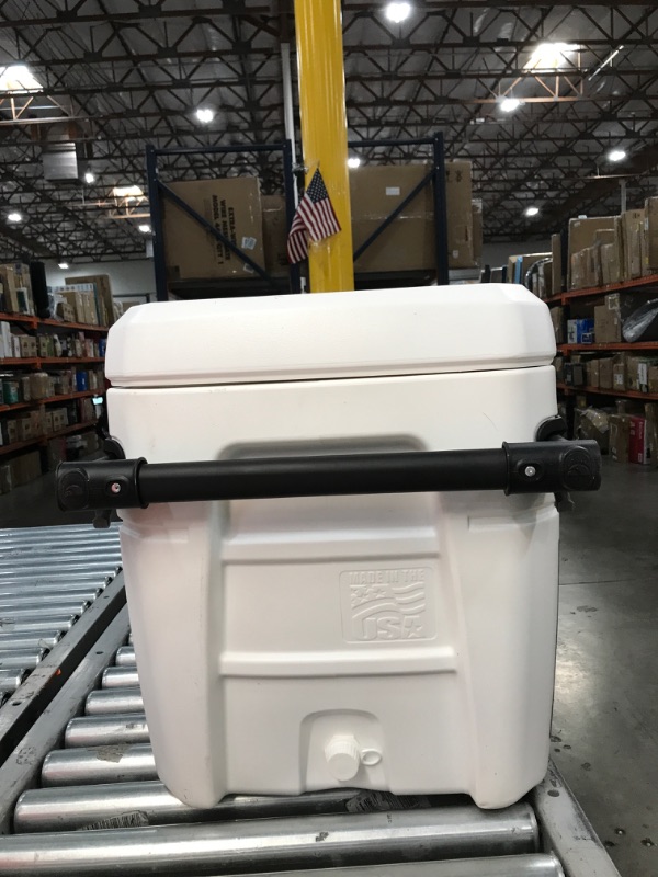 Photo 5 of Igloo 50170 110 Qt Glide Pro Portable Large Ice Chest Wheeled Cooler
