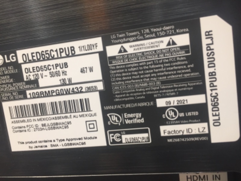 Photo 1 of LG OLED C1 Series 65” Alexa Built-in 4k Smart TV (3840 x 2160), 120Hz Refresh Rate, AI-Powered 4K, Dolby Cinema, WiSA Ready, Gaming Mode (OLED65C1PUB, 2021)
