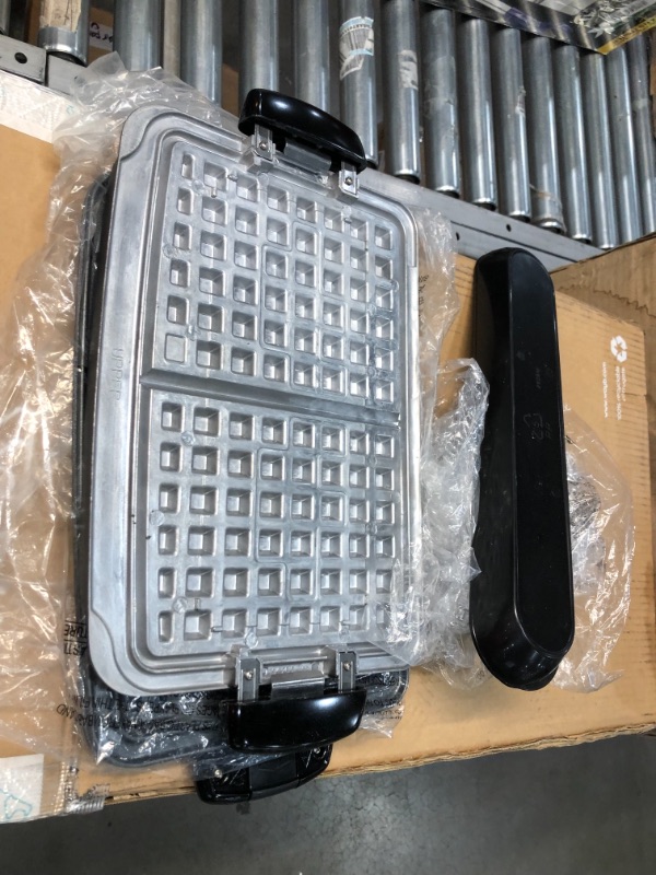 Photo 3 of **USED**
George Foreman 5-Serving Multi-Plate Evolve Grill System with Ceramic Plates and Waffle Plates, Platinum, GRP4842P & Evolve Grill System Griddle Plate, GFP84GP

