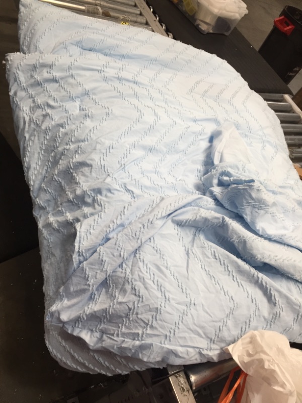 Photo 1 of **USED**
LIGHT WEIGHT BABY BLUE QUEEN SIZE COMFORTER WITH 2 PILLOW COVERS
