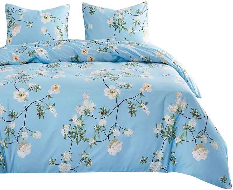 Photo 1 of **USED**MISSING PILLOW CASE*, ACTUAL COMFORTER IS DIFFERENT FROM STOCK PHOTO**
Wake In Cloud - Floral Comforter Set, White Flowers Pattern Printed on Blue, Soft Microfiber Bedding (3pcs, Queen Size)

