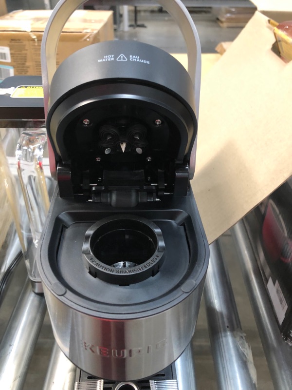 Photo 4 of **NEW**DOES NOT HOLD POWER**MISSING PARTS
Keurig K-Supreme Plus Coffee Maker, Single Serve K-Cup Pod Coffee Brewer, With MultiStream Technology, 78 oz Removable Reservoir, and Programmable Set

