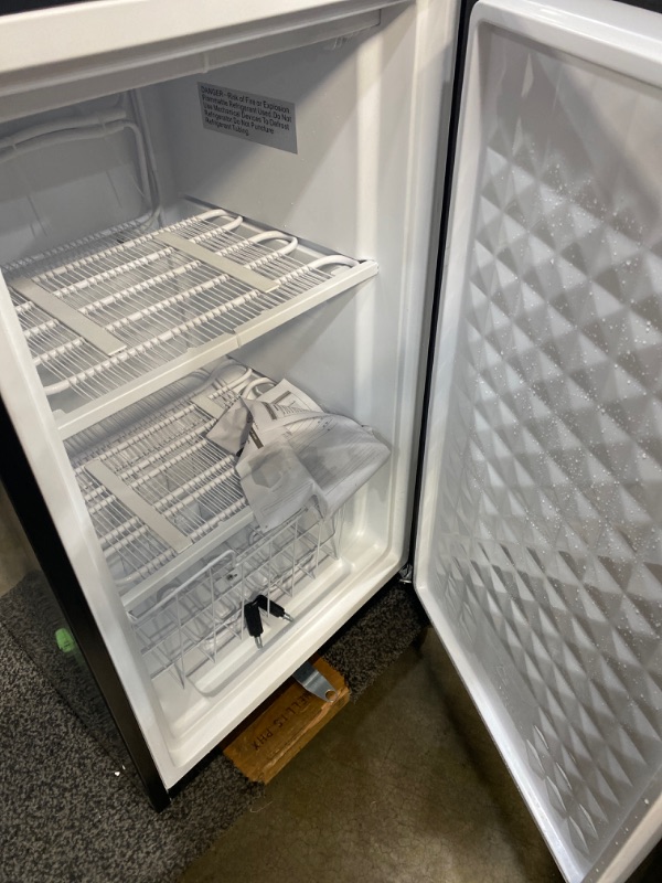 Photo 6 of **PARTS ONLY** Whynter CUF-301SS Upright Freezer, 3 Cubic Feet, Stainless Steel
