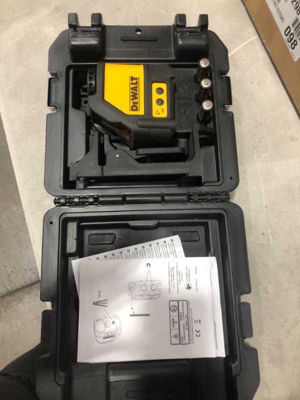 Photo 2 of 165 ft. Green Self-Leveling Cross Line Laser Level with (3) AAA Batteries & Case