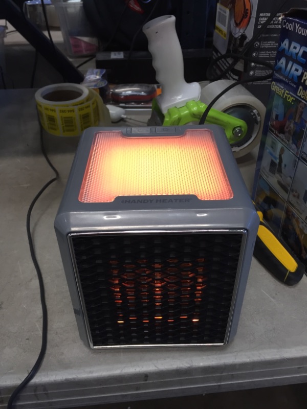 Photo 4 of Heat Boss 1200 Watt Pure Warmth Ceramic Space Heater by Handy Heater
AS IS USED
