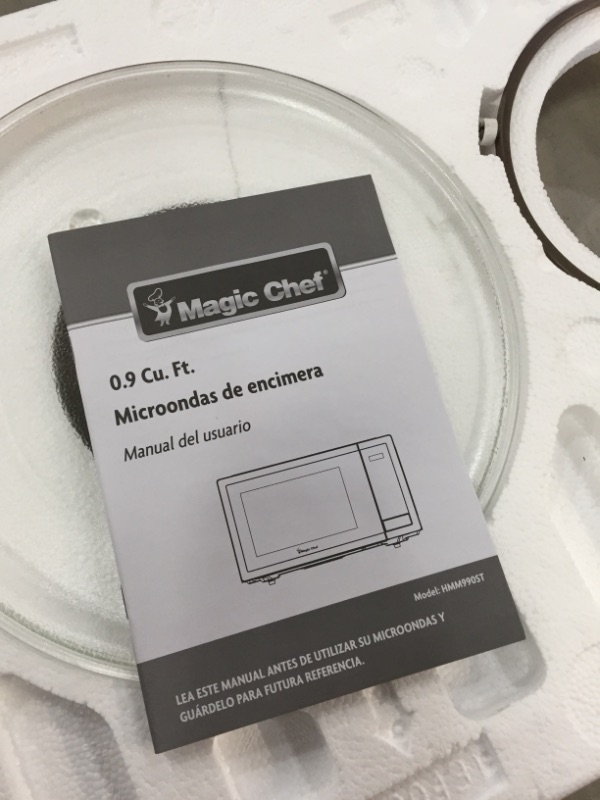 Photo 4 of 0.9 cu. ft. Countertop Microwave in Stainless Steel with Gray Cavity
DOOR SET OFF SLIGHTLY PLEASE SEE PHOTOS, PLEASE SEE PHOTOS, MINOR DENT FROM SHIPPING 