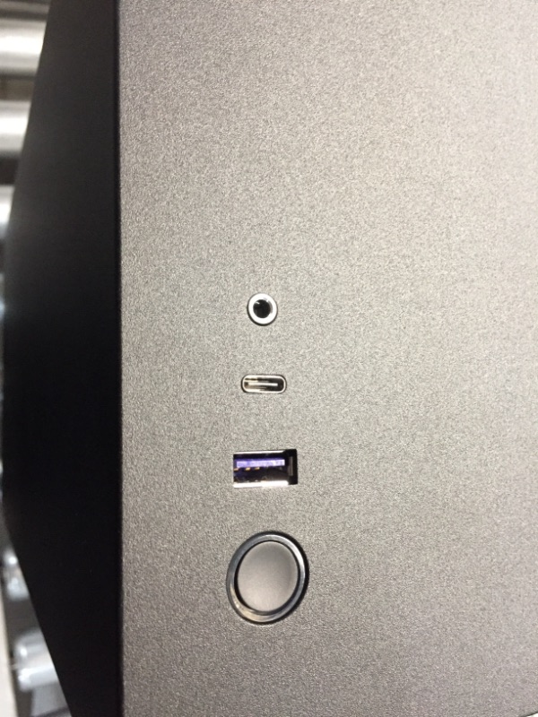 Photo 1 of NZXT - H510 Compact ATX Mid-Tower Case with Tempered Glass