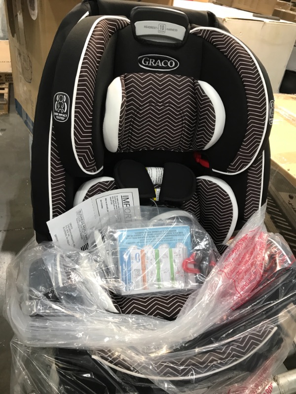 Photo 2 of Graco 4ever DLX 4-in-1 Convertible Car Seat - Zagg