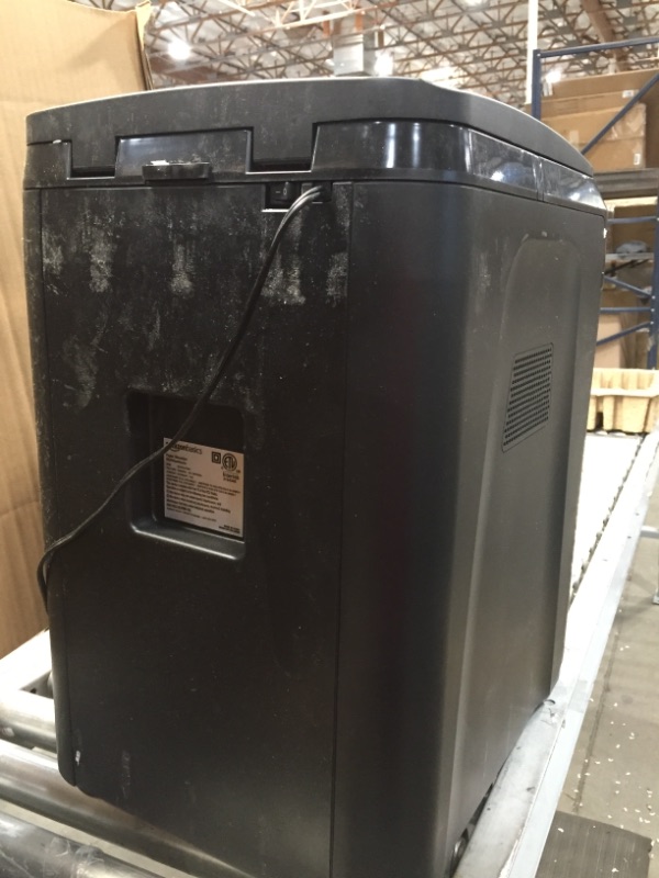 Photo 1 of Amazon Basics 150-Sheet Autofeed Micro-Cut Paper Shredder
