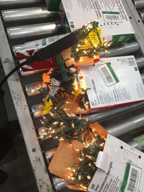 Photo 2 of 2 BOXES 300 Mini Lights, 68 Ft 6" Lighted Length
1 BOX OF Home Accents 22 ft. 100-Light Mini Incandescent Clear String Light Green Wire Incandescent Plug-in Christmas 
