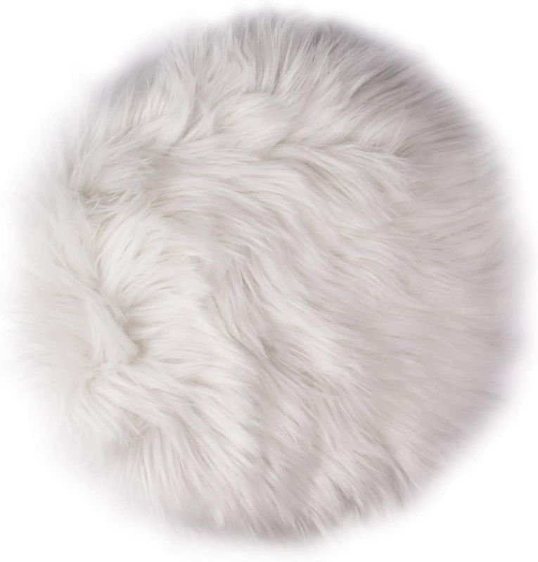 Photo 1 of 12 Inches Mini Round Faux Fur Sheepskin Rugs, Fluffy Living Room Carpet Mini Small Size Fit for Photographing Background of Jewellery?White?
