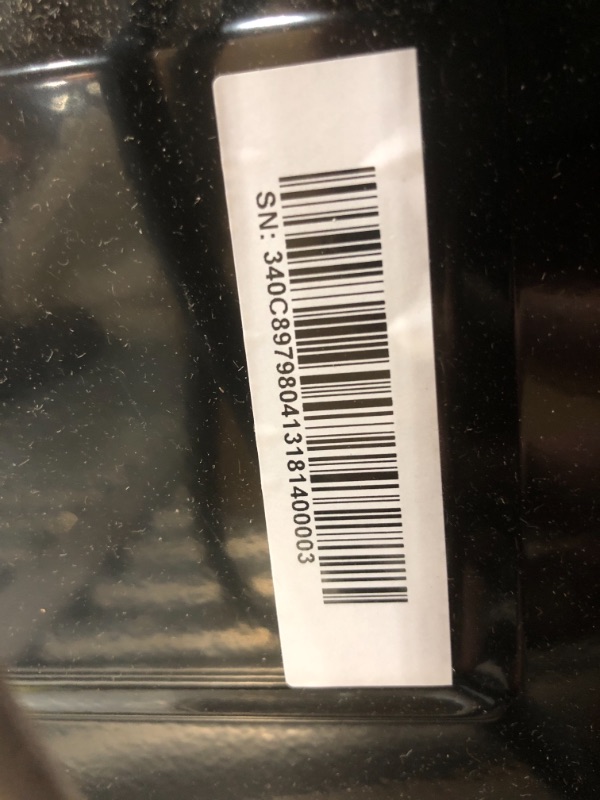 Photo 4 of AmazonCommercial Microwave Oven with Membrane Control, Stainless Steel, 1800-Watts, 0.6 Cubic Feet
DOOR DOESNT STAY SHUT. UNABLE TO TEST.