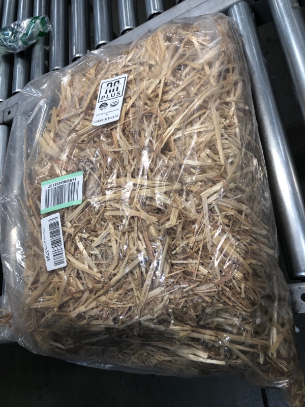 Photo 2 of 4 Pounds 100 Percent Natural Wheat Straw (4 lbs.)
