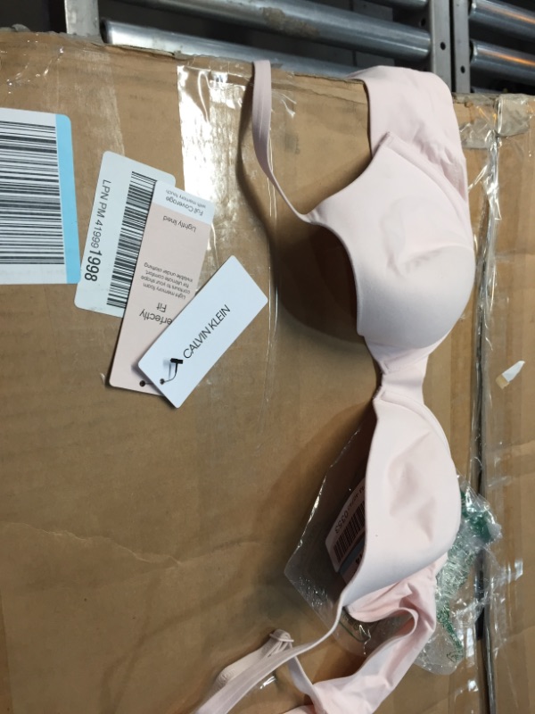 Photo 2 of Calvin Klein Women's Perfectly Fit Lightly Lined Memory Touch T-Shirt Bra size 36b