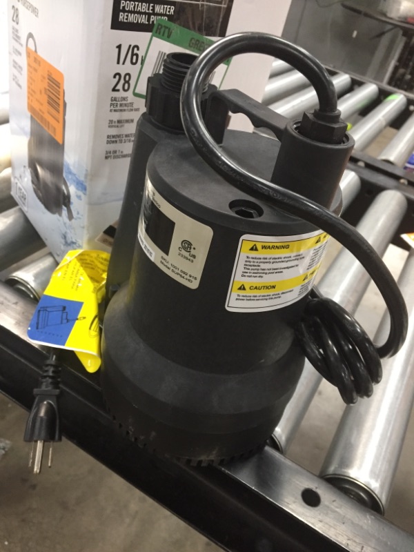 Photo 2 of 1/6 HP Plastic Submersible Utility Pump