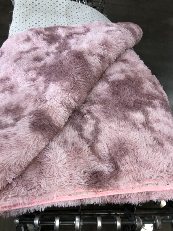 Photo 1 of 200 IN BY 160 IN PINK FLUFFY RUG