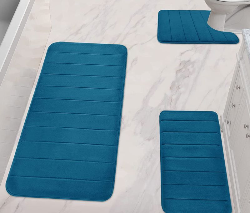 Photo 1 of 3 Pieces Memory Foam Bath Mat Sets,U-Shaped for Bathroom Rugs, Toilet Mats, Non-Slip, Soft Comfortable, Water Absorption, Machine Washable, Peacock Blue

//SIMILAR TO REFERENCE PHOTO DIFFERENT DESIGN