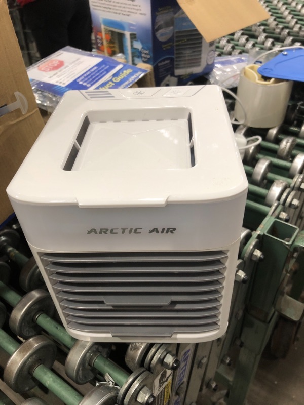 Photo 2 of Ontel Arctic Air Pure Chill Evaporative Ultra Portable Personal Air Cooler with 4-Speed Air Vent, As Seen on TV

//TESTED AND NONFUNCTIONAL, PARTS ONLY 