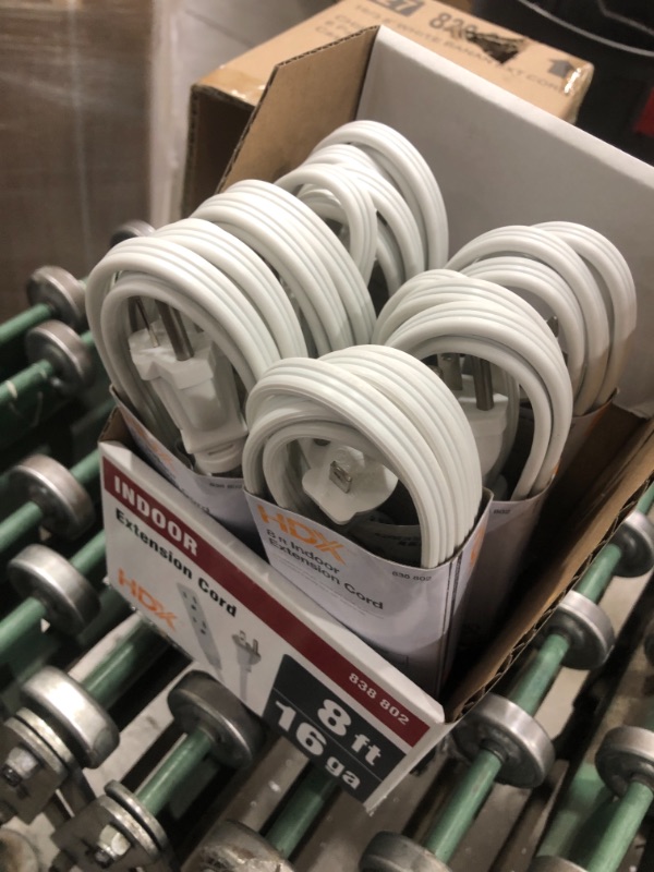 Photo 2 of 8 ft. 16/3 Indoor Banana Tap Extension Cord, White
6 PACK