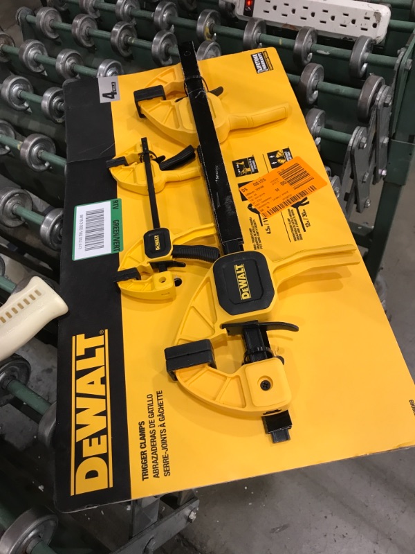 Photo 2 of *Missing handles to tighten clamp*
DEWALT Trigger Clamp Set (4-Piece)