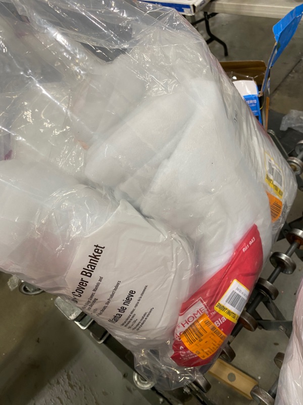 Photo 1 of SNOW BLANKET/FLUFF BUNDLE
15 in. x 10 ft. Snow Cover Blanket
16 oz. Decorative Snow Fluff
