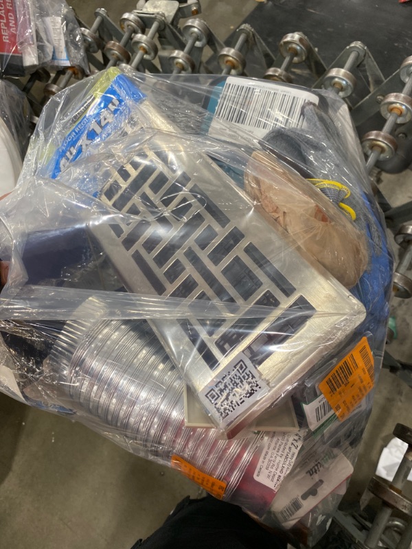 Photo 1 of HOME DEPOT MISC BAG ***AS-IS***